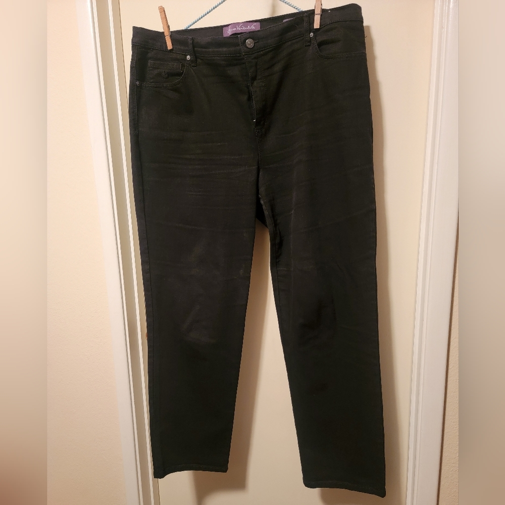 Amanda by Gloria Vanderbilt Black Jeans